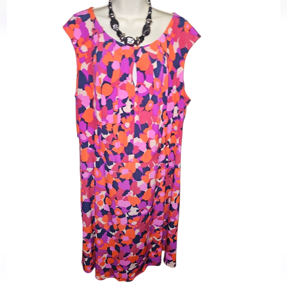 London Times Vibrant Multicolor Sleeveless Dress